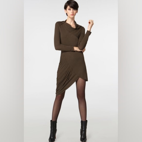 Alice + Olivia “Clarissa” Dress Asymmetrical Draped Hem Size Large - Picture 1 of 6